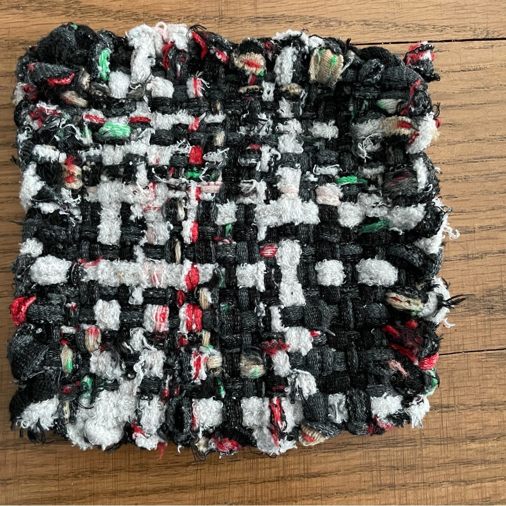 $1 add on item! 💰100% Recycled Potholder